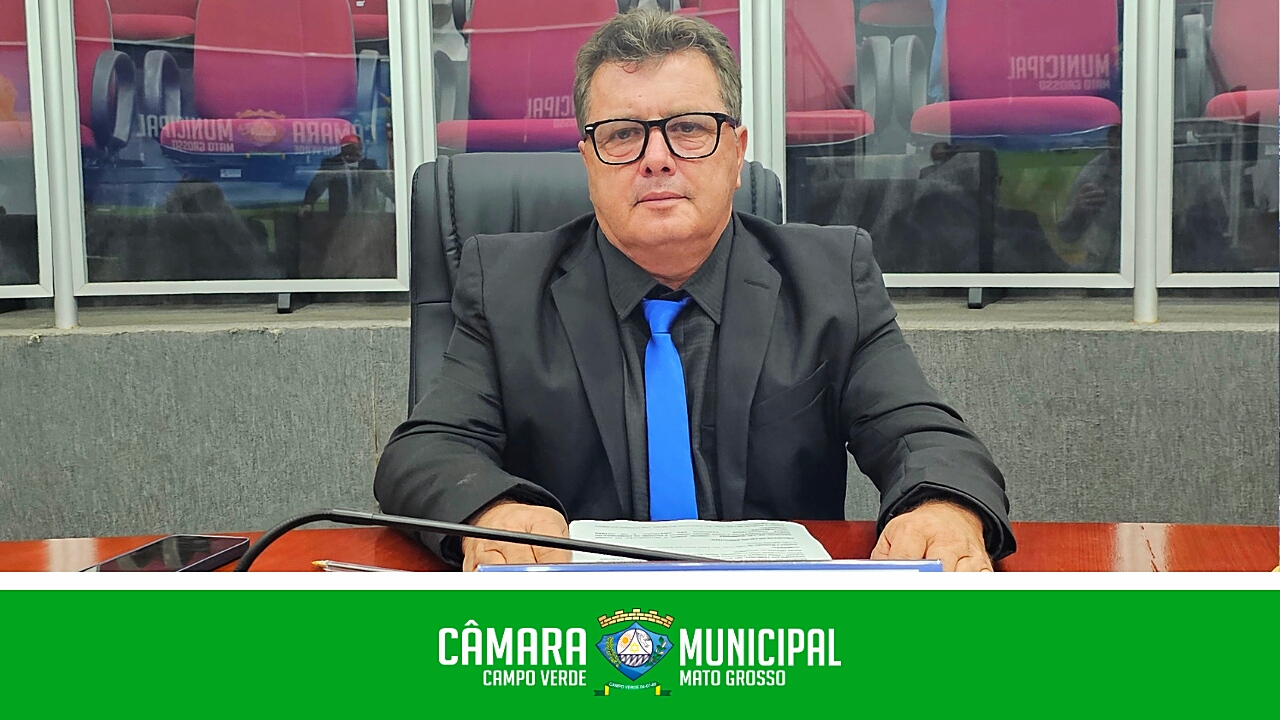 Vereador Clênio Joaquim indica operação tapa-buracos urgente na Avenida Centenário em Santo Antônio da Fartura.