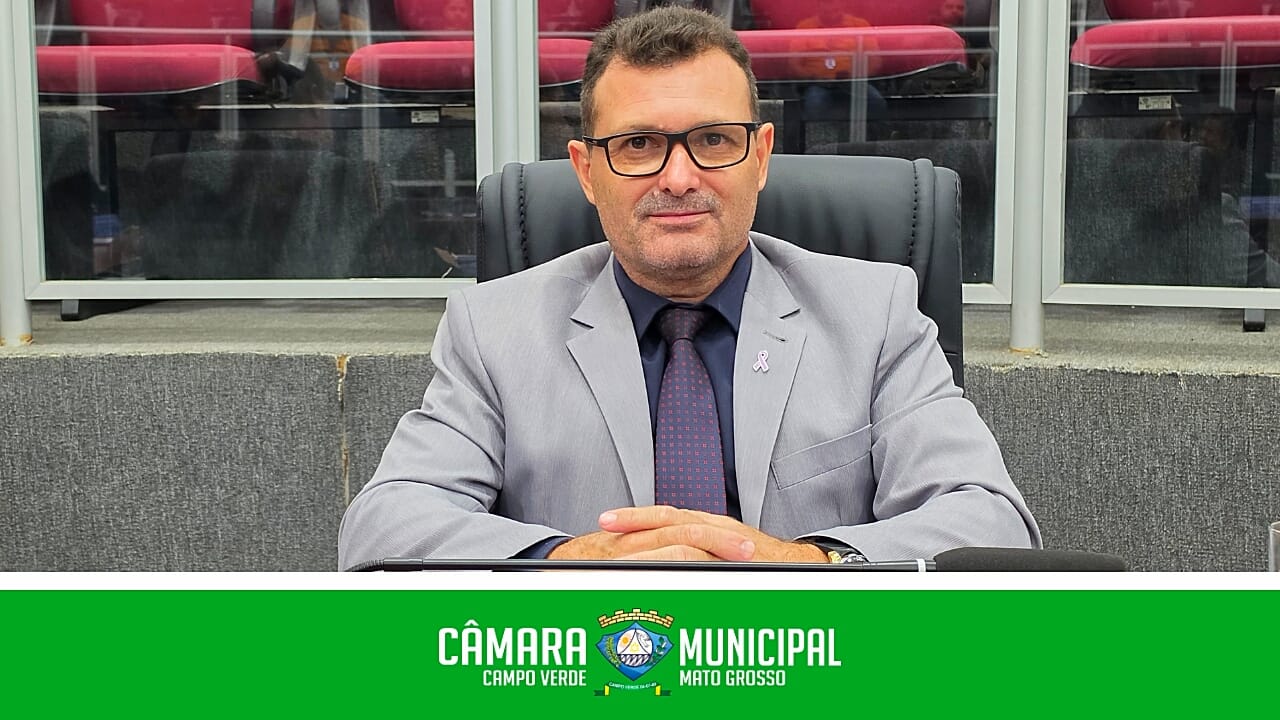 João Fique Frio indica a disponibilidade de caminhão pipa para molhar as vias da Comunidade Taperinha.
