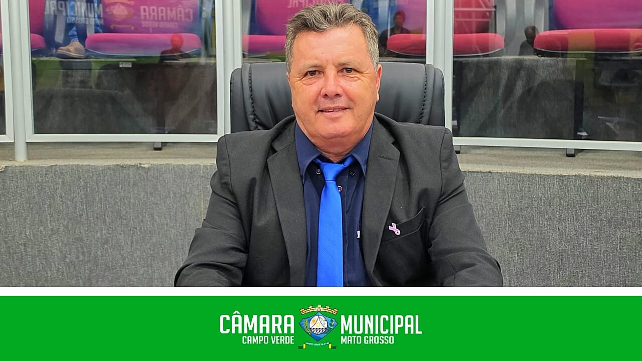 Clênio Joaquim indica terraplenagem para rebaixamento de trecho da estrada de acesso à BR-070 em Santo Antônio da Fartura.